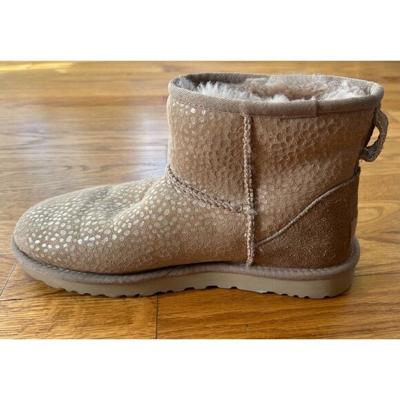 UGG Classic MINI BEACHWOOD SPARKLE Spots Boots 8 - Picture 6 of 8